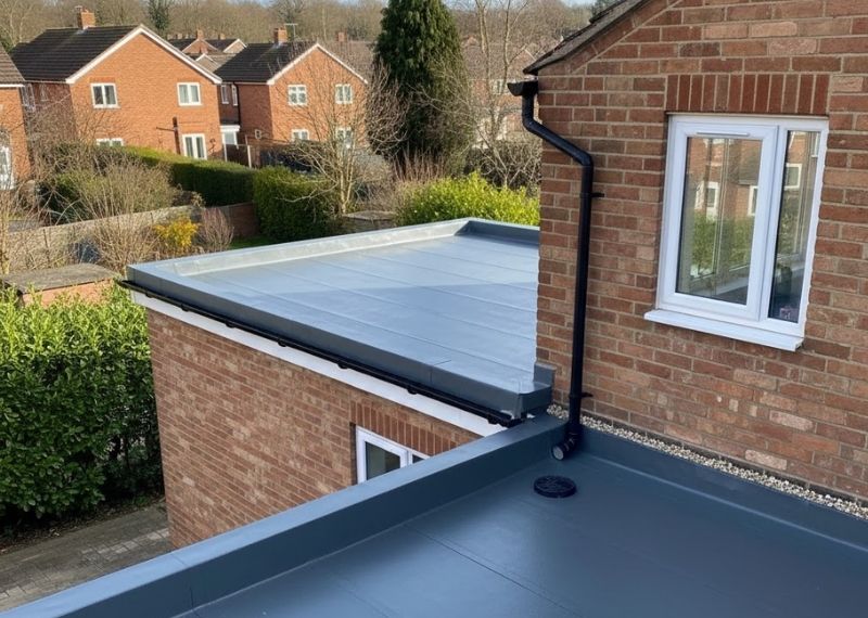 Green Roof Systems and Sustainable Flat Roofing Options That Benefit the Environment