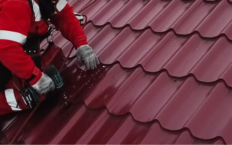 The Importance of Proper Insulation and Ventilation in Metal Roofing Systems