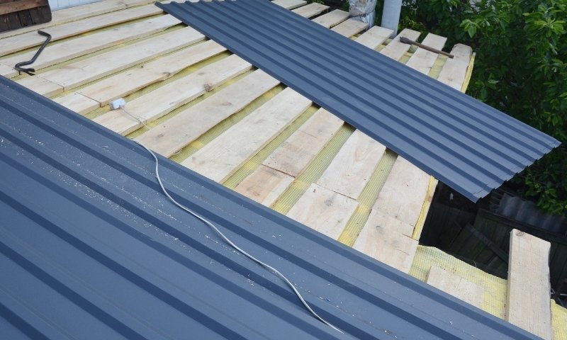 Why Specialist Contractors Deliver Better Results Than General Roofers
